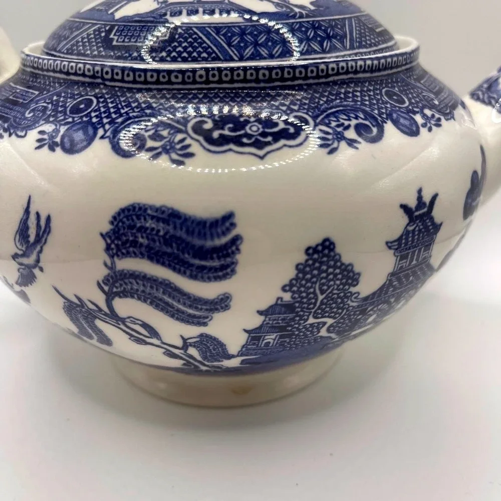 Vintage Blue Willow Teapot Made in England Cobalt Blue White Chinoiserie Ceramic